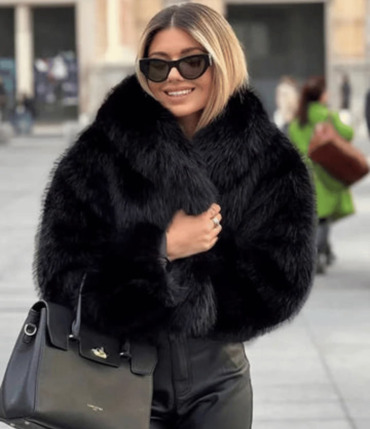 Legendry.© | Faux Fur Coat - #shop_name